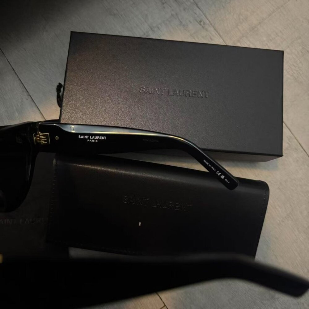 YSL Sunglasses - Picture 2 of 12